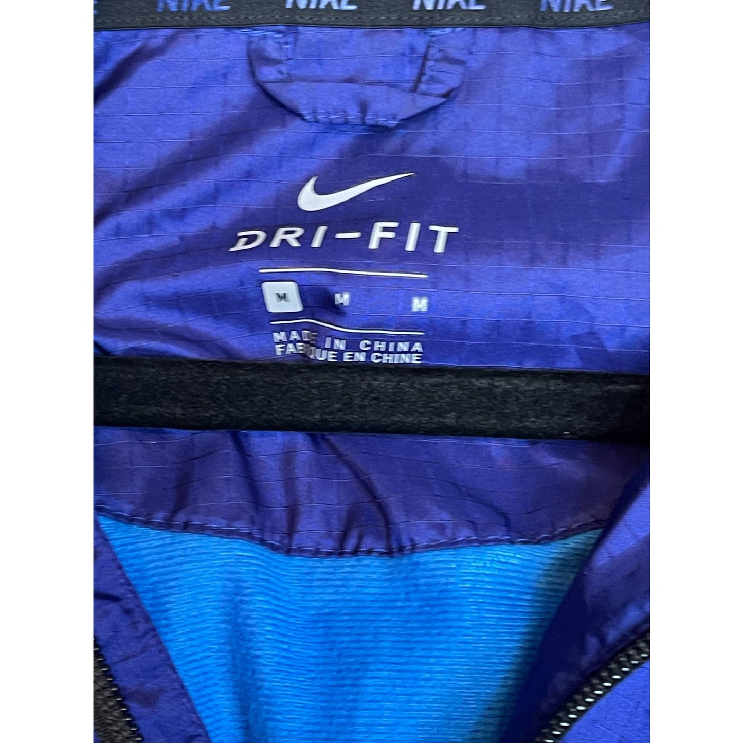 Nike Blue Long Sleeve Hooded Windbreaker Dry Fit Size M