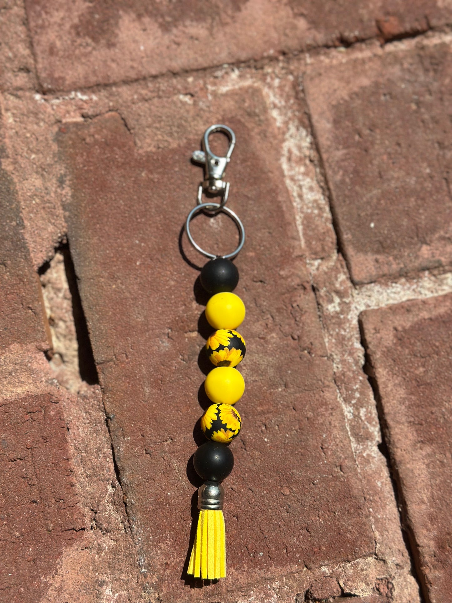 Silicone Beaded Standalone Keychain – Durable Bead Strand Keychain with Tassel & Clasp | Cute Everyday Keychains for Keys, Bags &Gifts | Multiple Designs Available